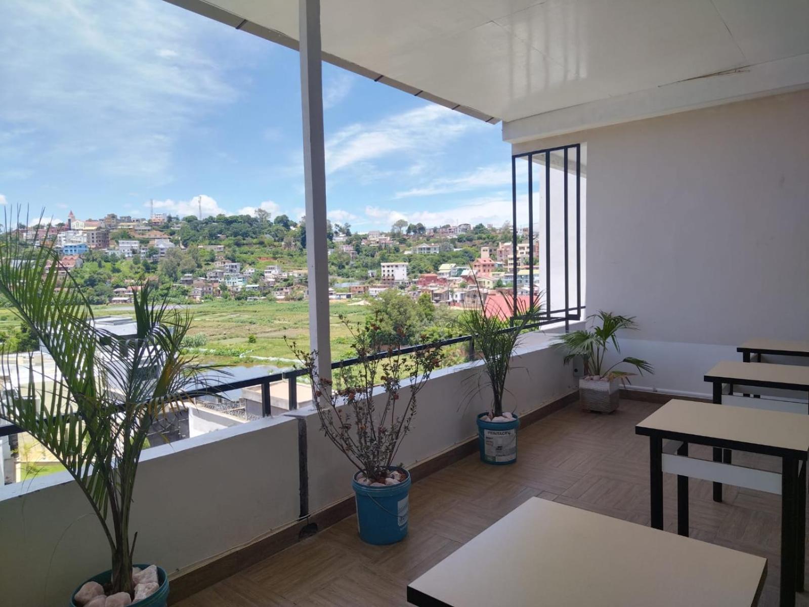Milestone City Appartements - Avec Restaurant - Sans Coupure D'Electricite - Vues Imprenables Antananarivo Exterior foto